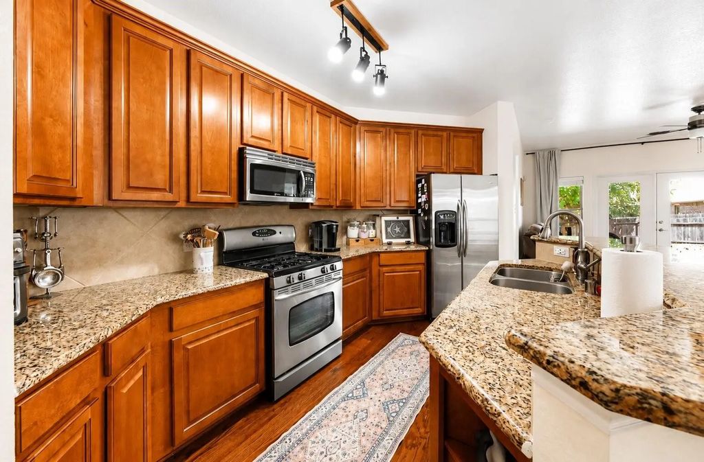 2609 Frisco Wood Drive, Fort Worth