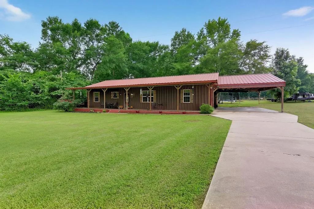 339 H Williams Road, Gilmer