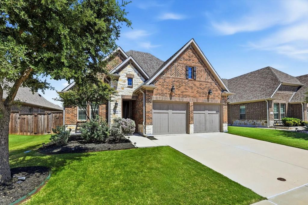 7609 Haddington, The Colony