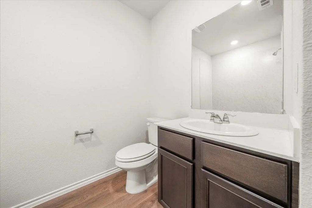 1532 Skyline Drive, Denton