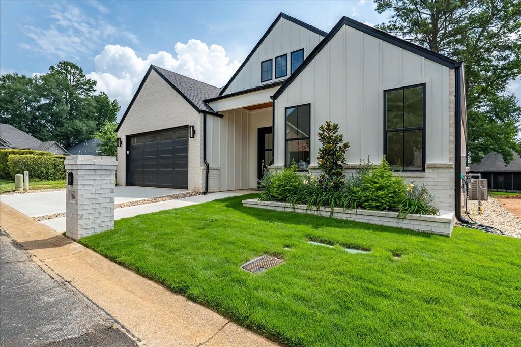 7146 Holly Square Court, Tyler