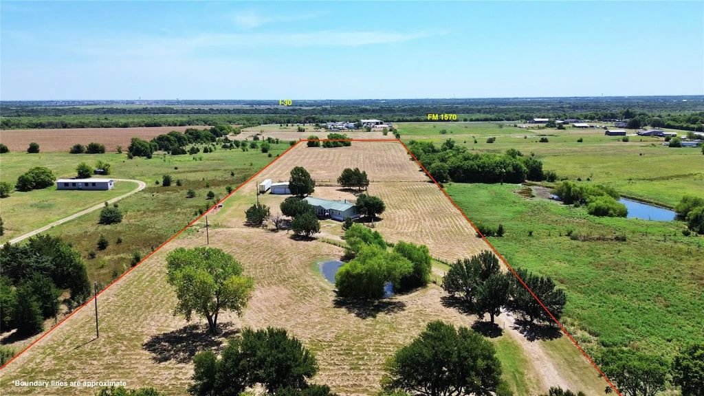 2247 County Road 2130, Greenville