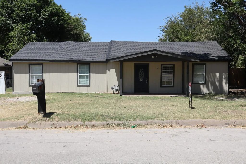 8532 George, White Settlement