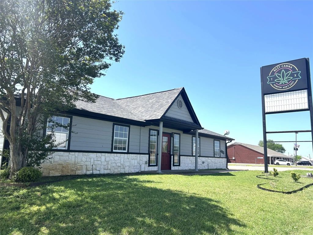 400 E Highway 67, Alvarado