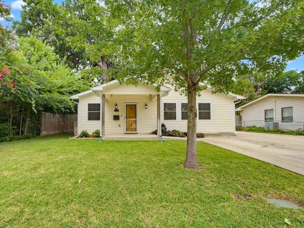 5717 Fursman Avenue, Fort Worth