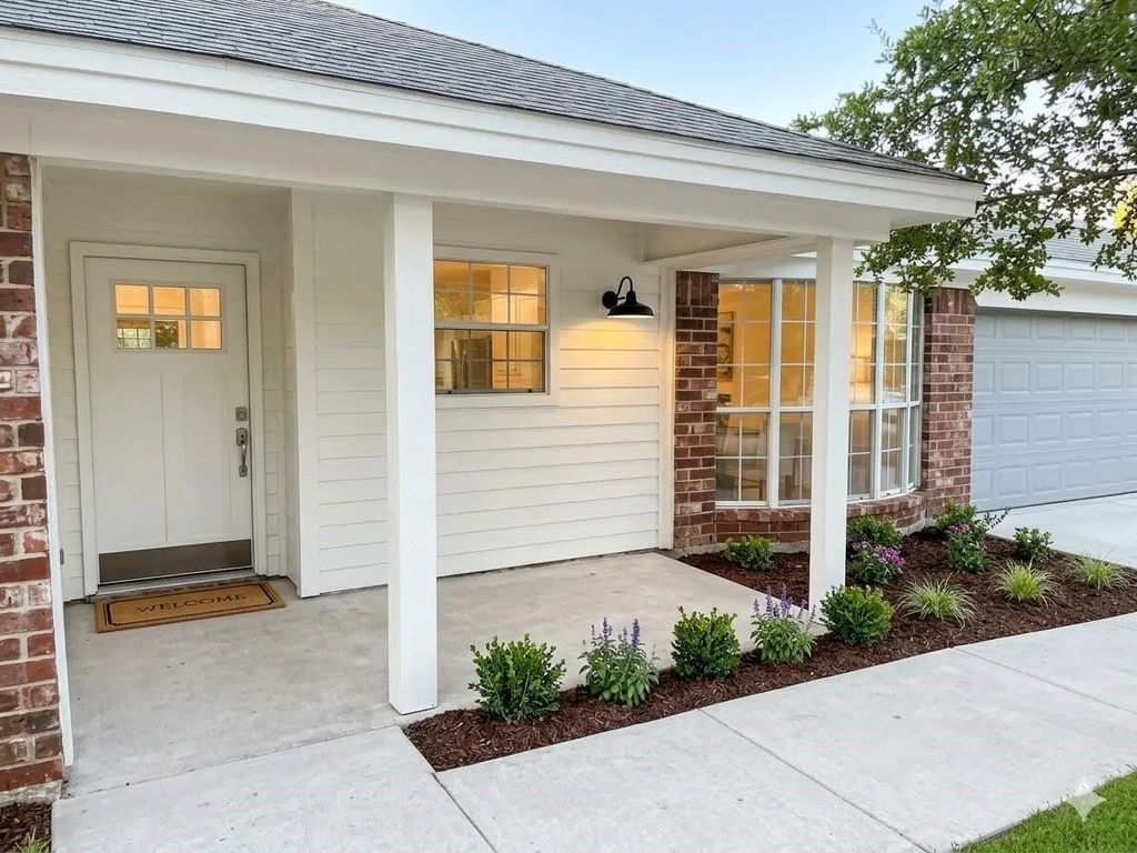 1204 Rene Drive, Alvarado