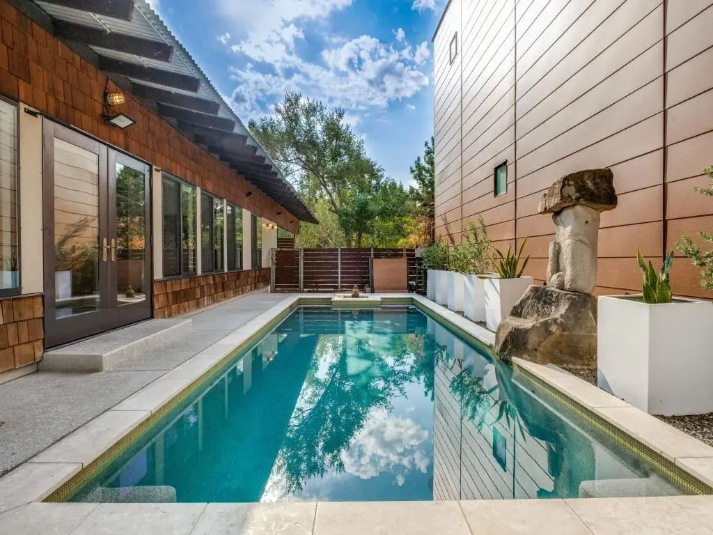 43 Vanguard Way, Dallas