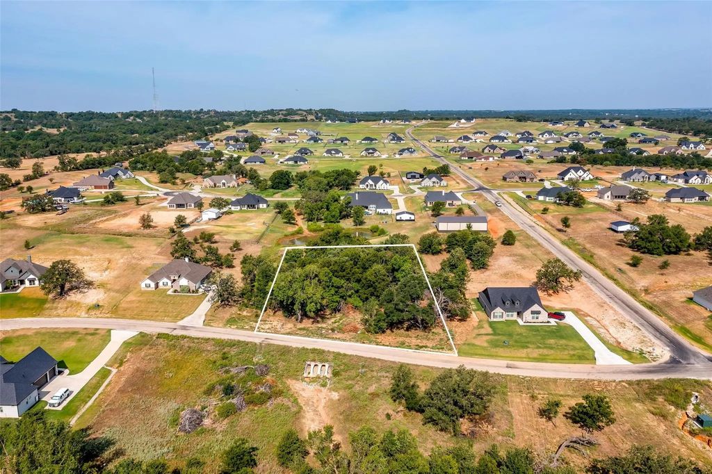 10004 Valley Oak Court, Springtown