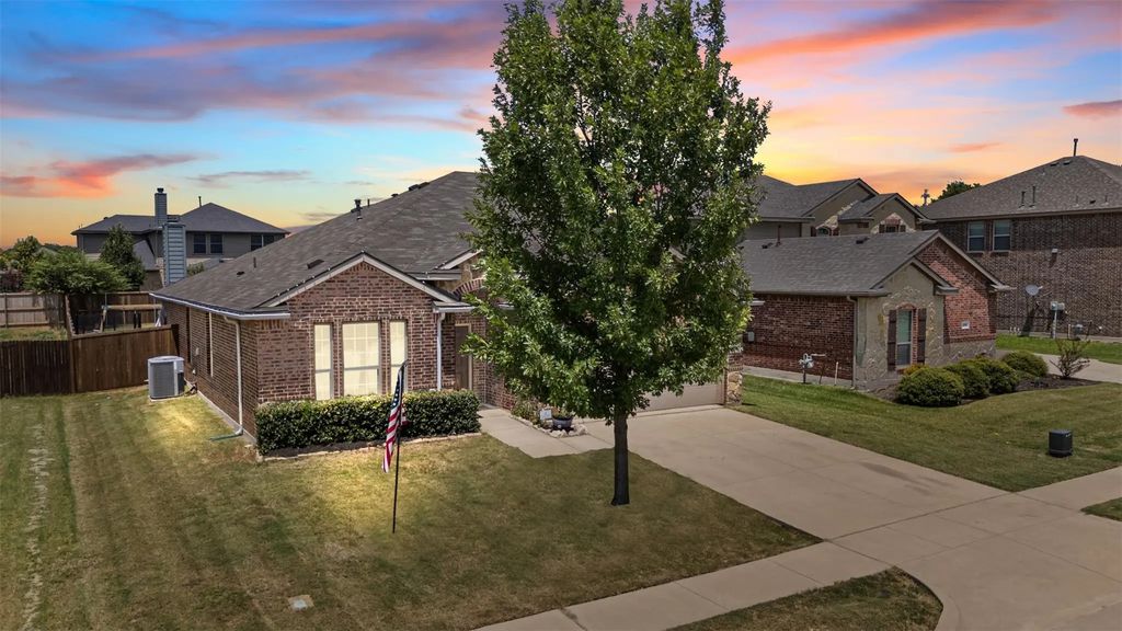 404 Marquette Drive, Van Alstyne