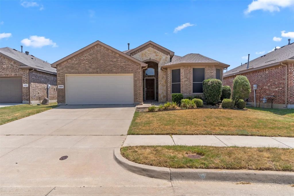4809 Gunnison Drive, Denton