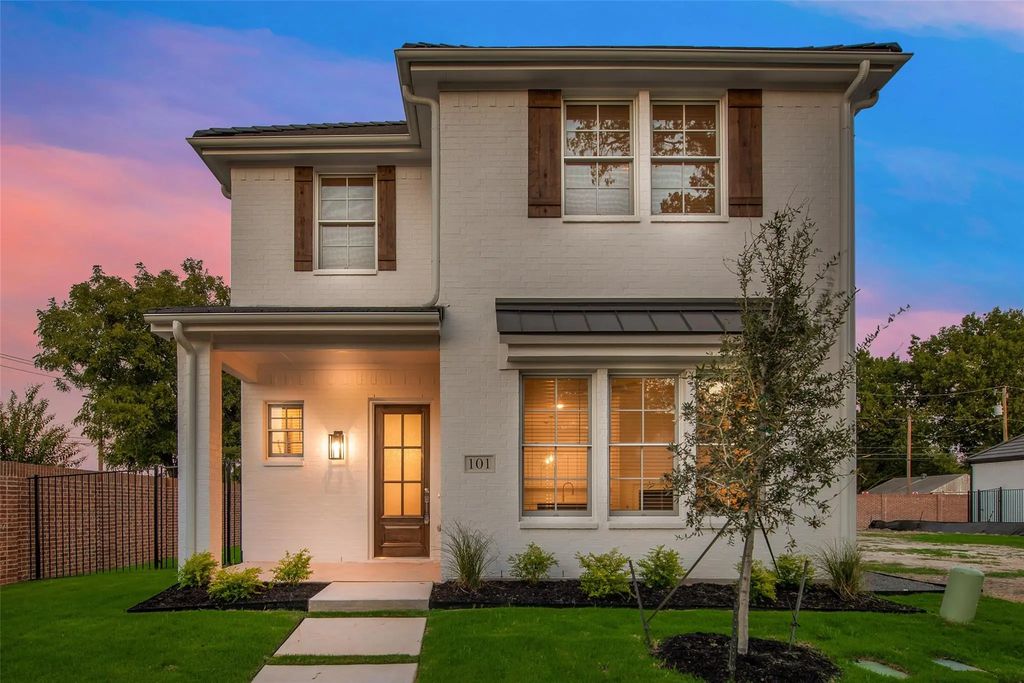 101 Magnolia Lane, Westworth Village