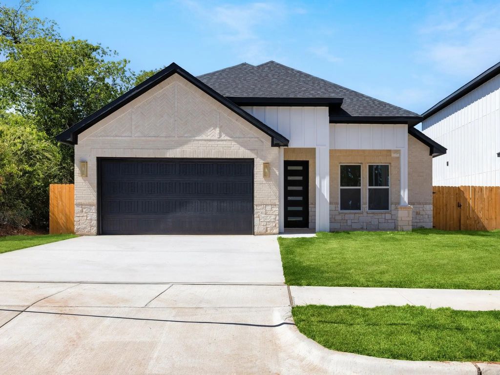 4233 Avenue H, Fort Worth