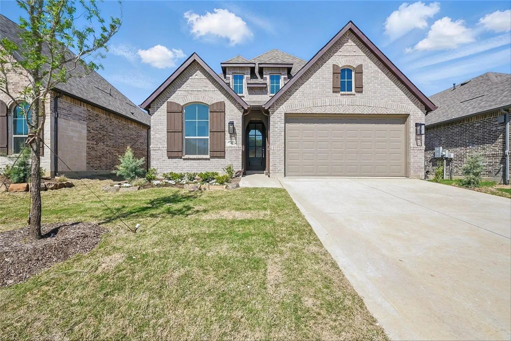 5060 Westhaven Circle, Denison