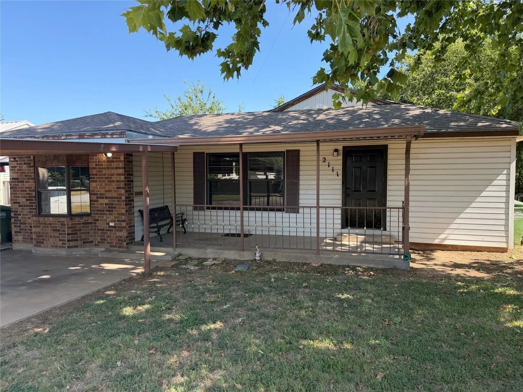 2111 Se 19th Street, Mineral Wells