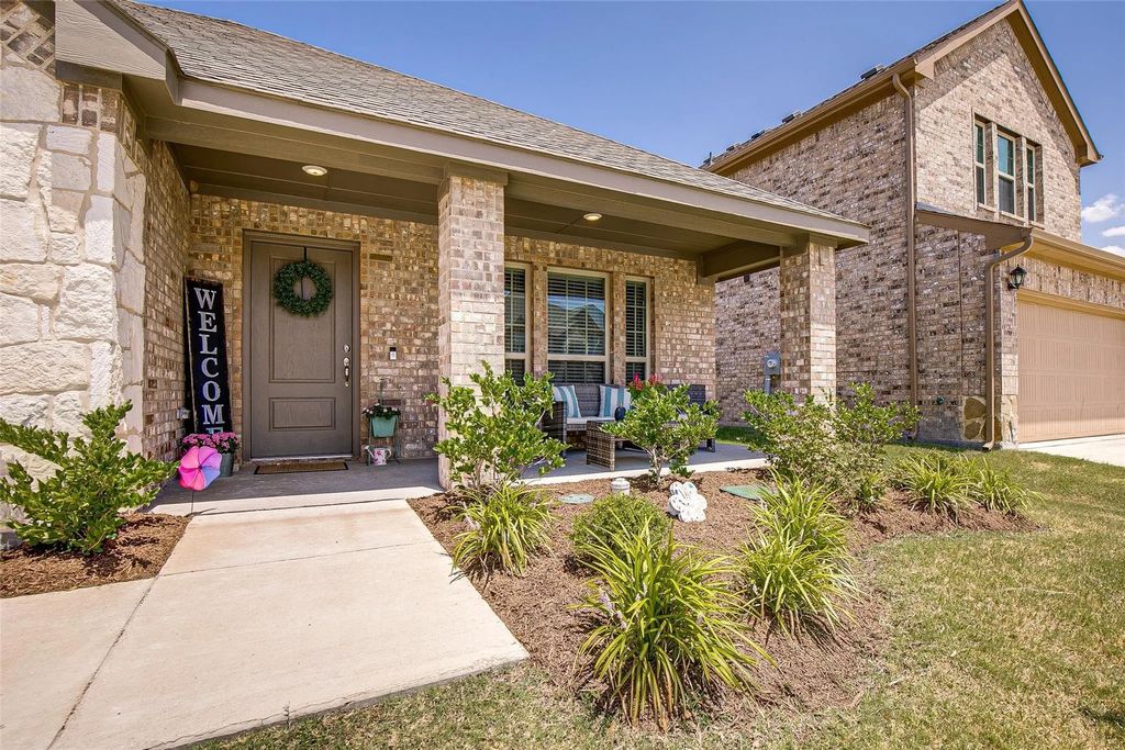593 Jamestown Lane, Fate