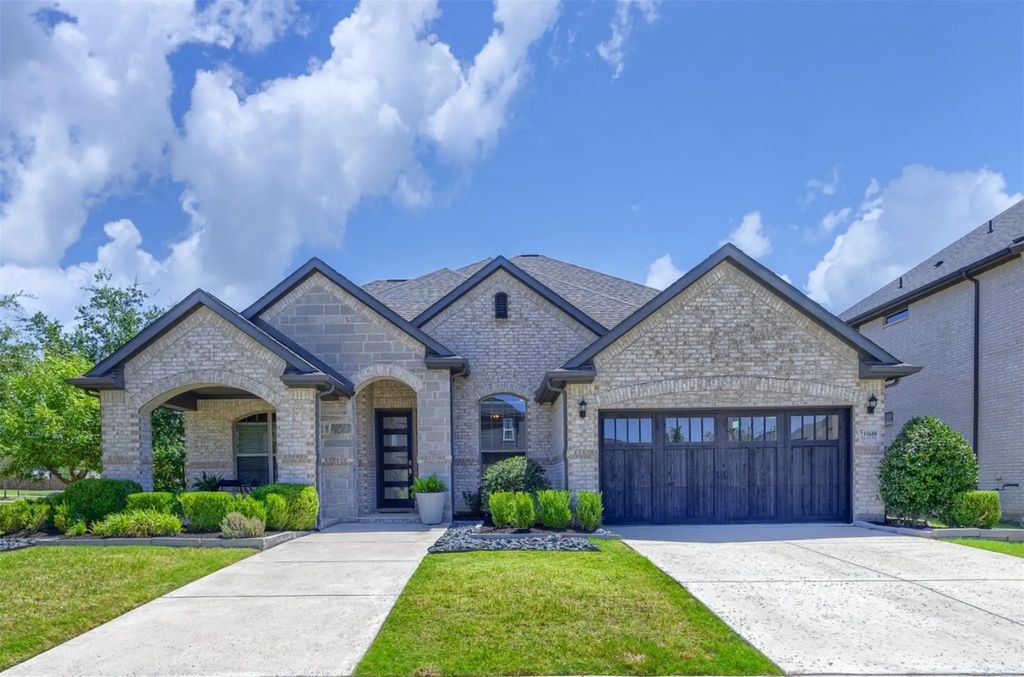 15688 Tea Tree Road, Frisco