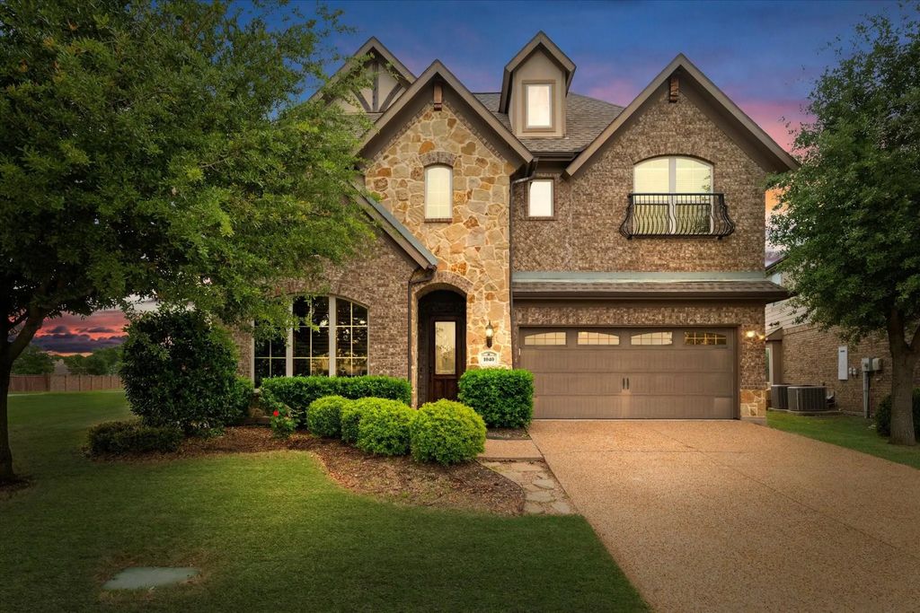 1040 Edgefield Lane, Forney