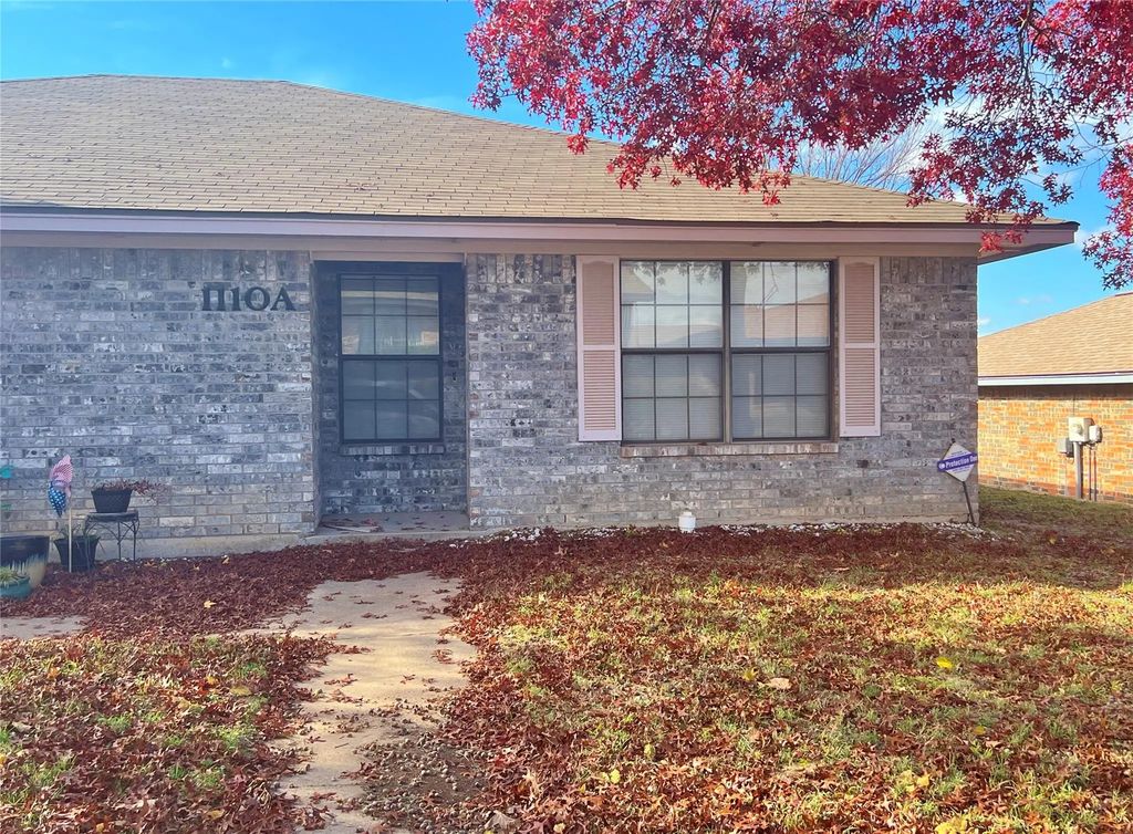1110 S Rusk Street A, Weatherford