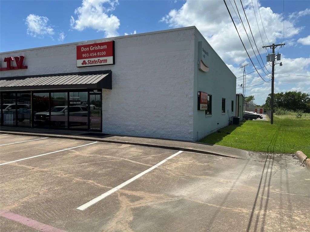 8602 Wesley Street Suite 100, Greenville