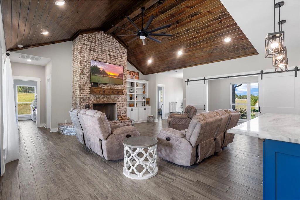 13393 N Fm 768, Jacksonville