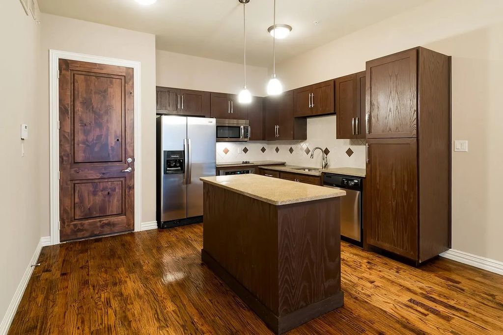 5232 Colleyville Boulevard 303, Colleyville