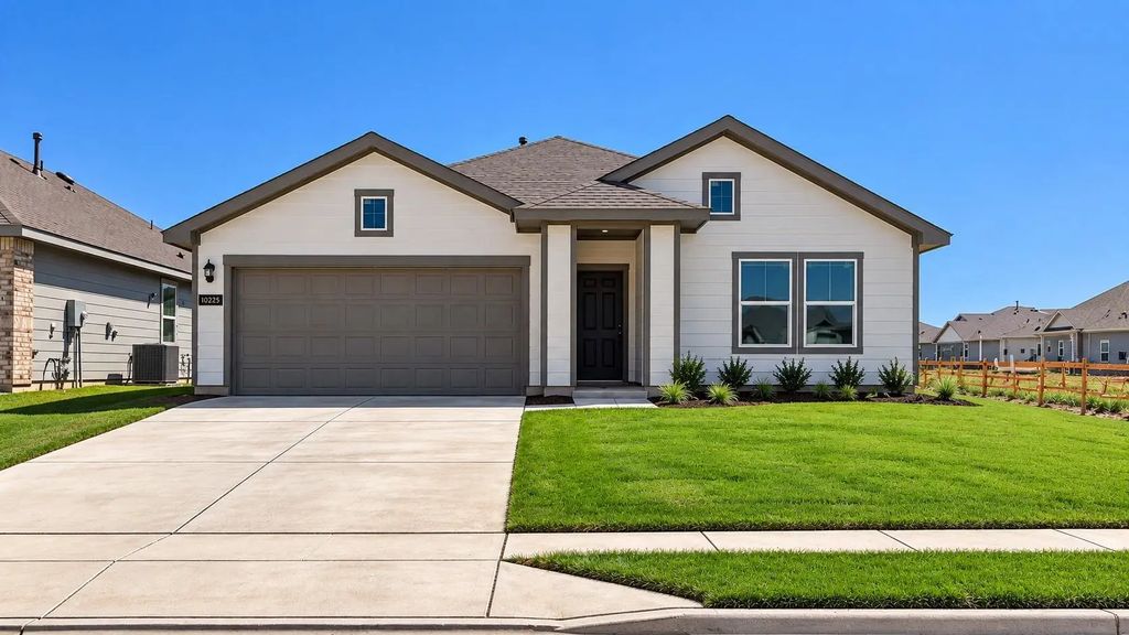 10225 Cherrytree Lane, Fort Worth