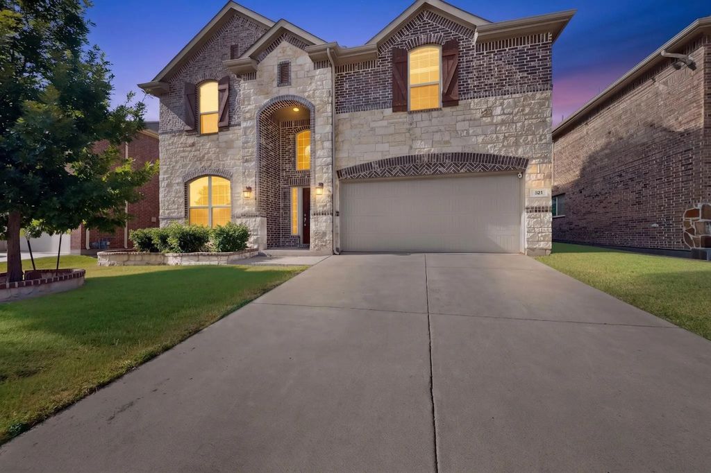 821 Black Hawk Drive, Princeton