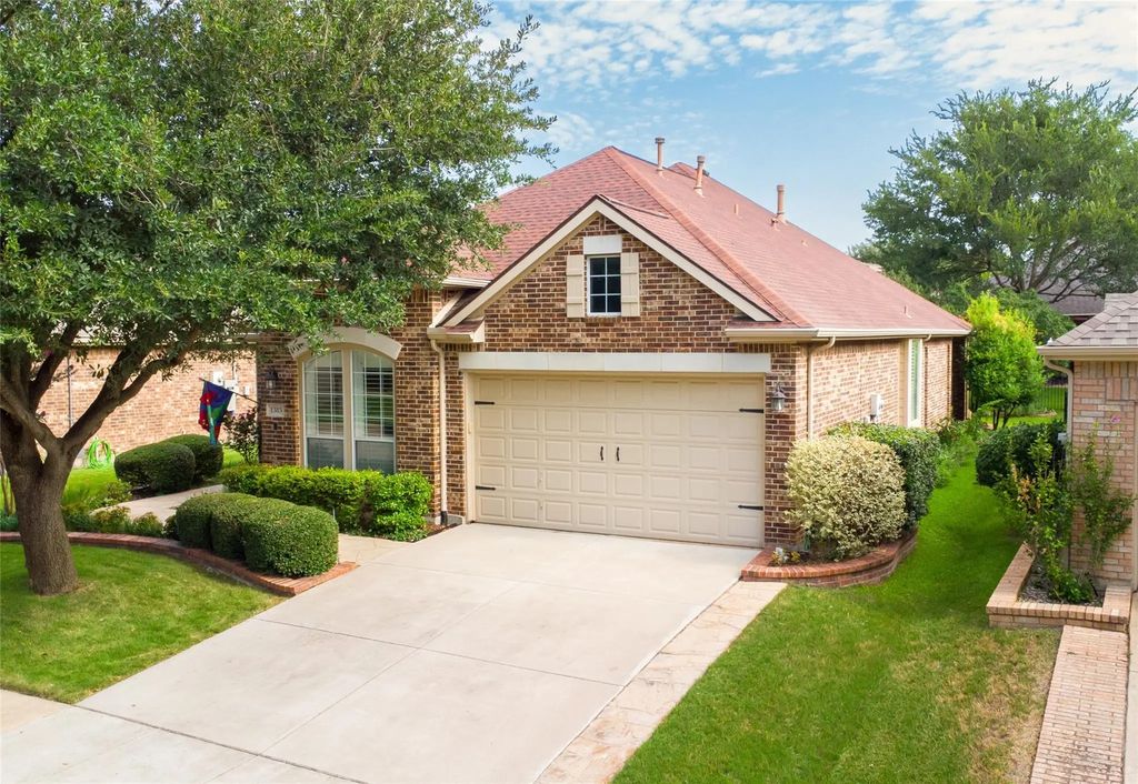 1385 Sagebrook Drive, Fairview