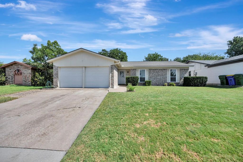 6453 Starnes Road, Watauga