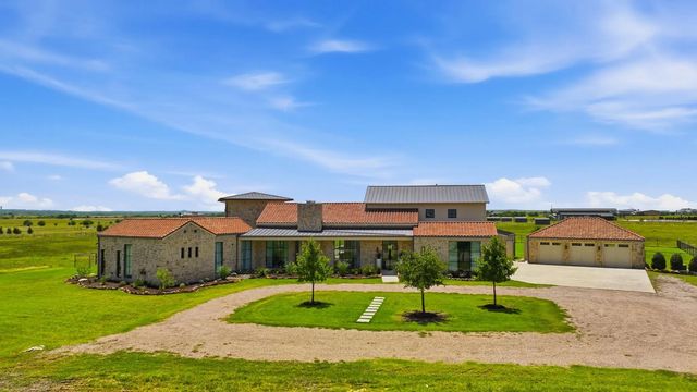 11802 E Rocky Creek Road, Crowley