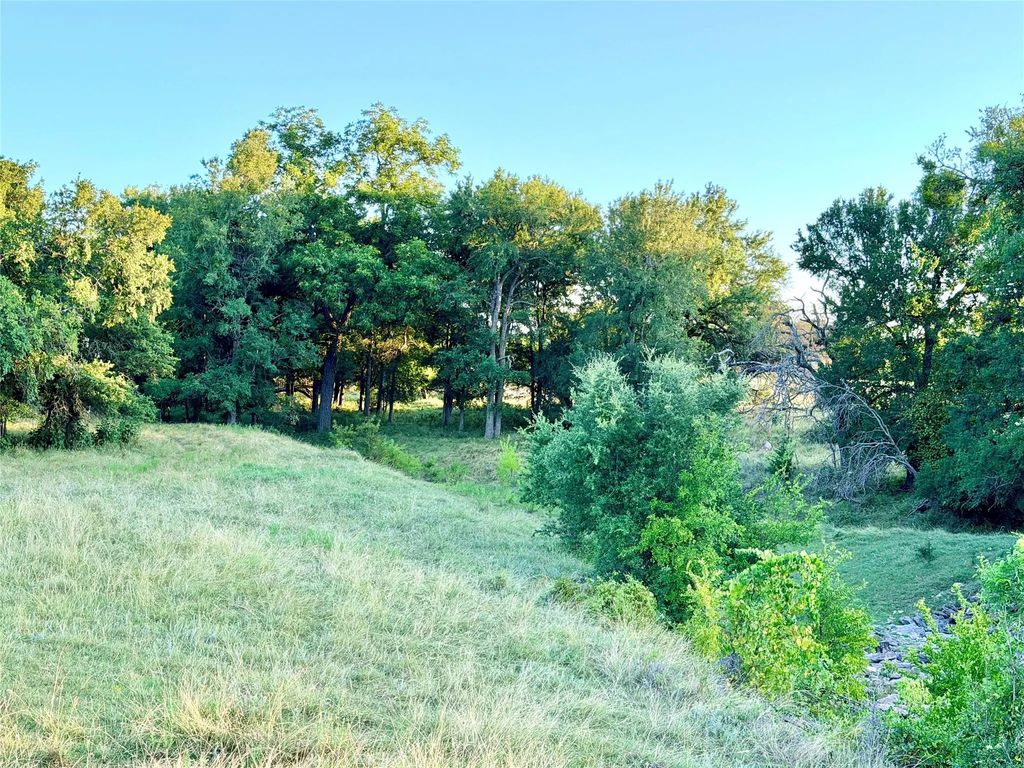130 County Road 120, Goldthwaite