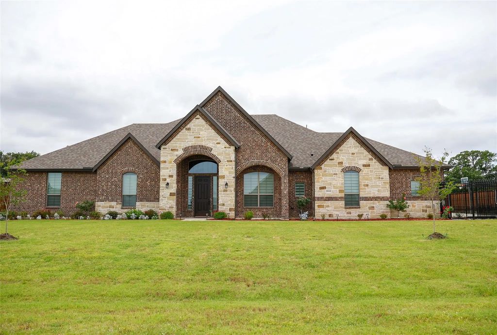 18144 Osage Lane, Terrell