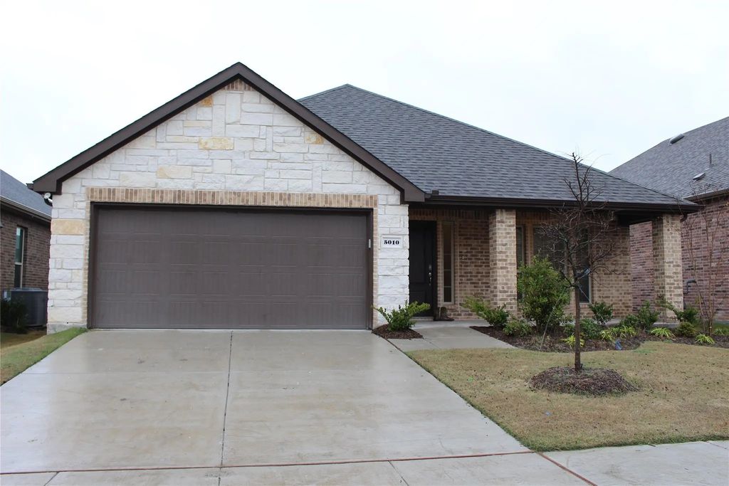 5010 Flanagan Drive, Forney