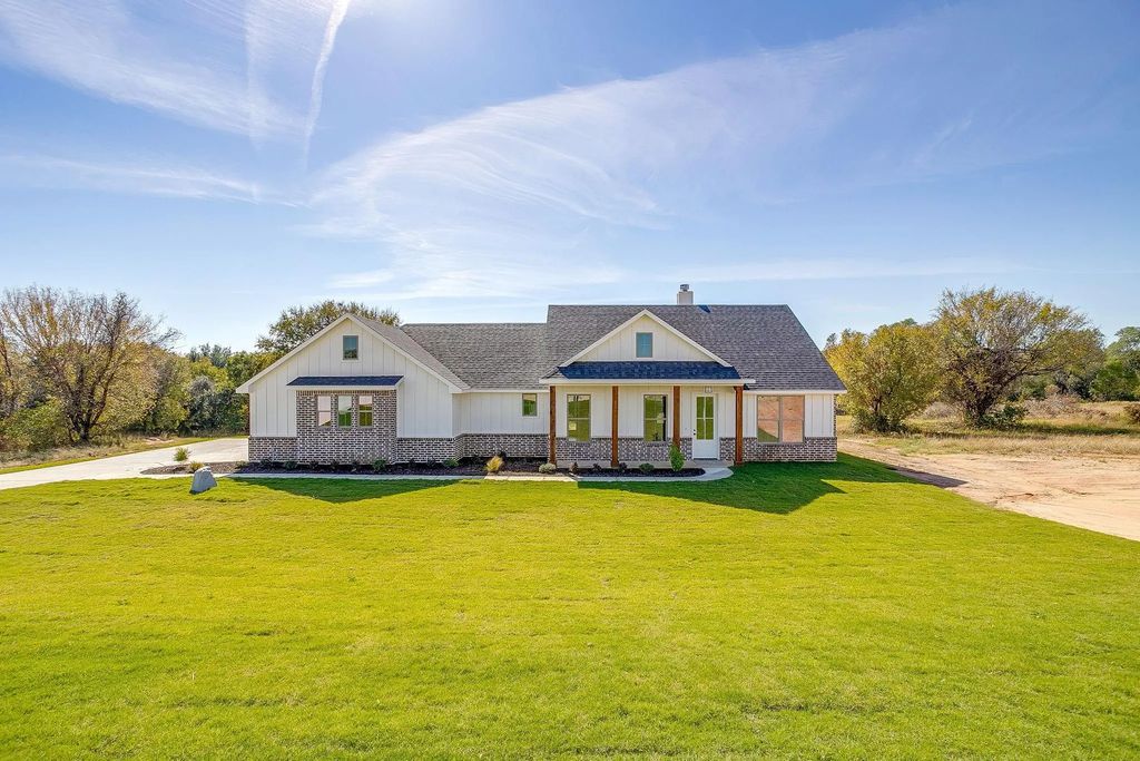217 Kilkenny Road, Poolville