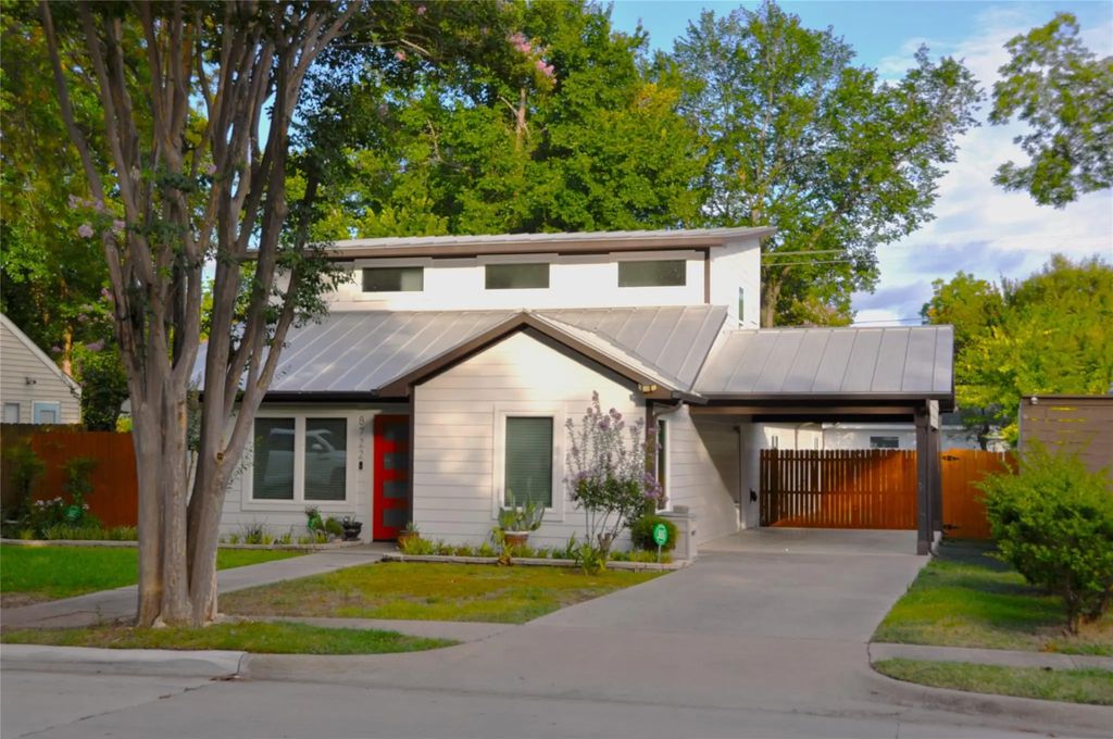 8722 Angora Street, Dallas