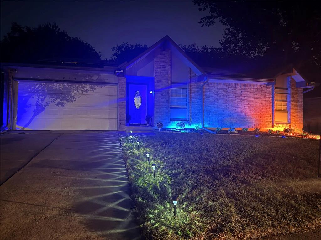 1224 Whittenburg Drive, Fort Worth