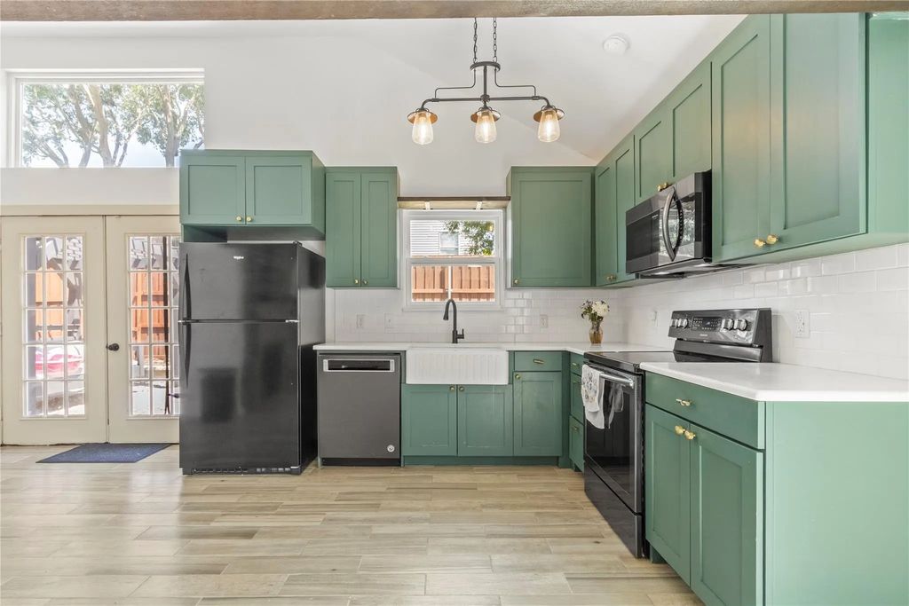 2041 Mallard Drive, Lewisville