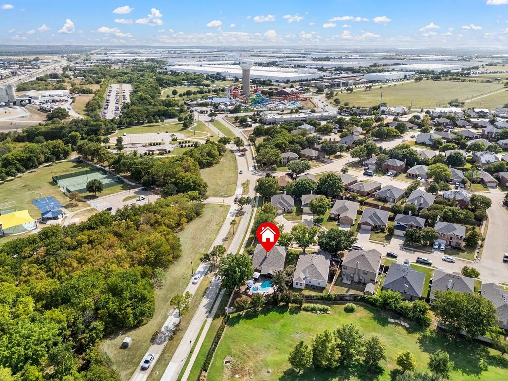 1100 Indian Trail Court, Roanoke