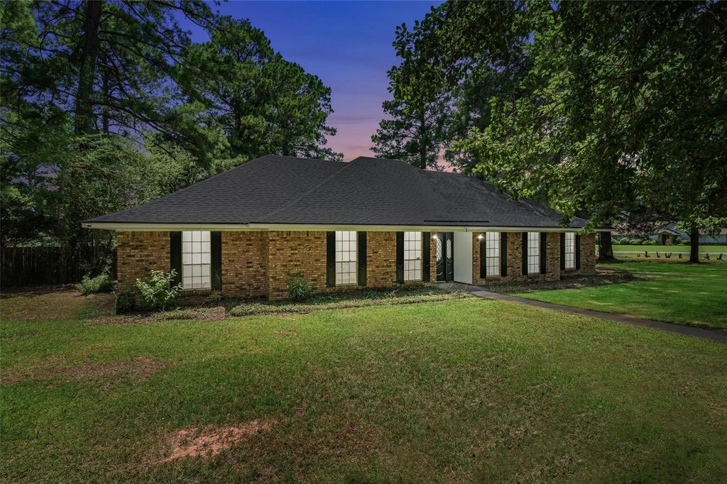 6885 N Park Drive, Shreveport