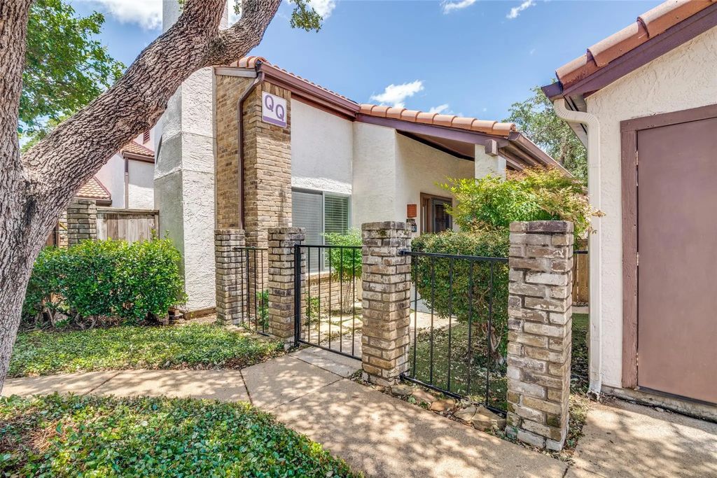 18040 Midway Road 255, Dallas