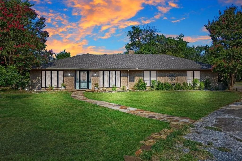 110 Bois D Arc Street, Tom Bean
