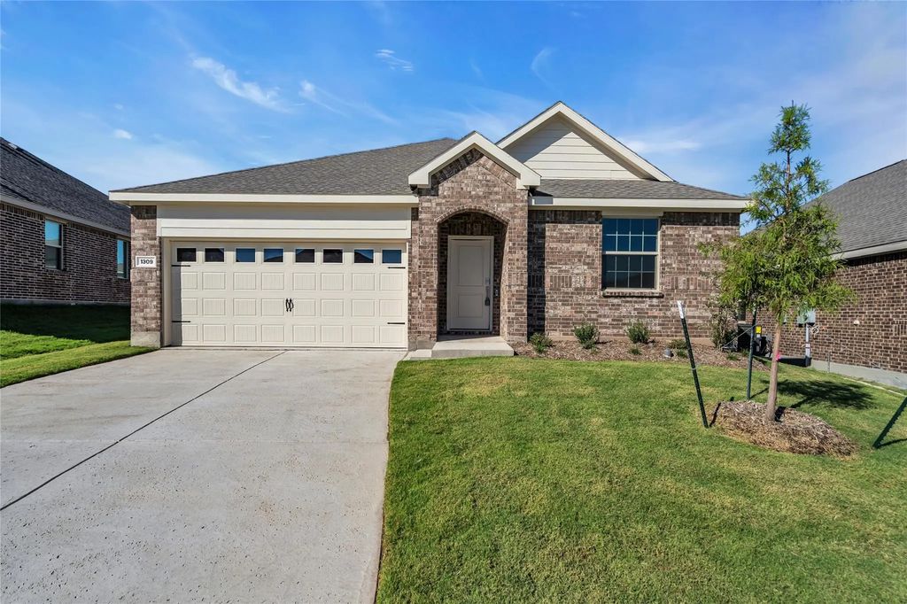 1309 Lazy Grove Drive, Anna