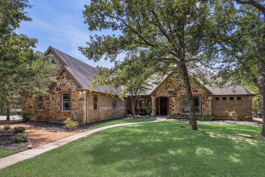 5904 County Road 2516, Royse City