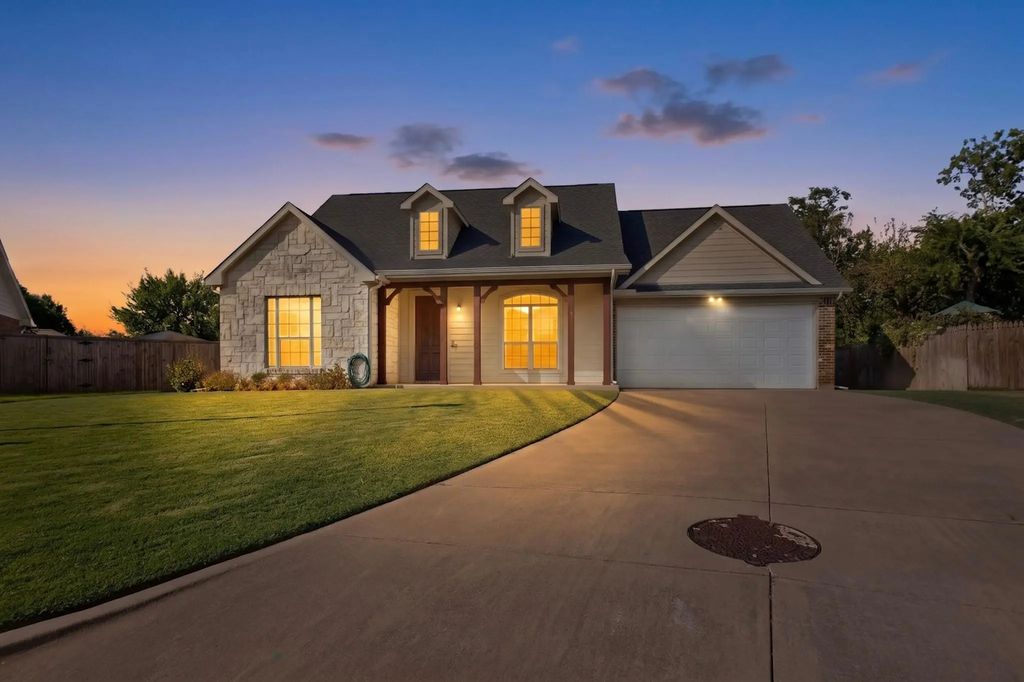 510 Mattie Lane, Lake Dallas