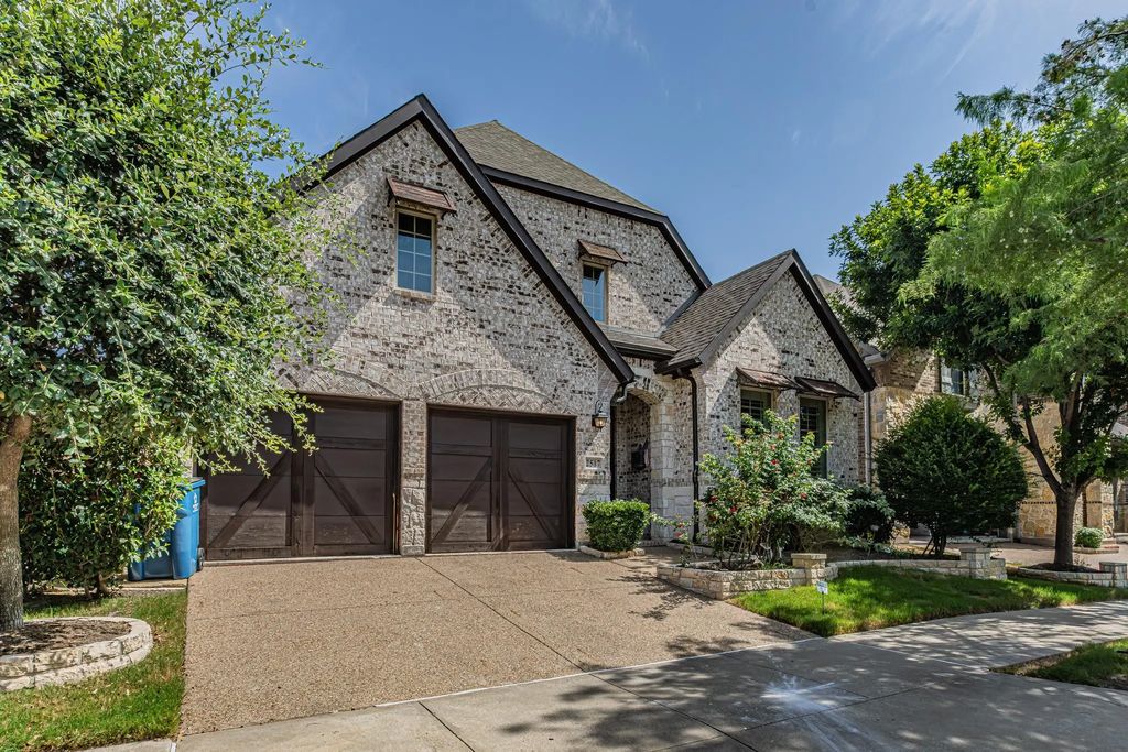 2517 Saffire Way, Lewisville