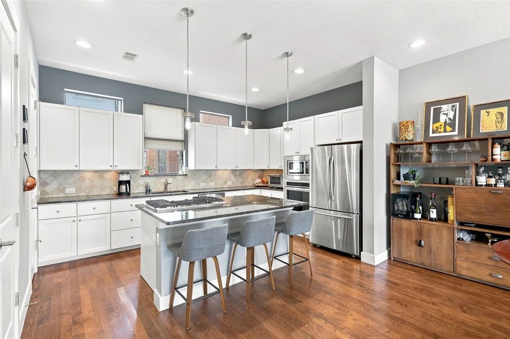 1114 S Adams Street, Fort Worth