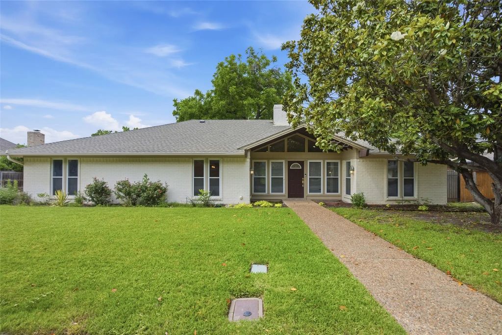 5440 Northcrest Road, Fort Worth
