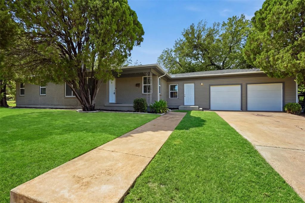 2308 Annabelle Lane, Fort Worth