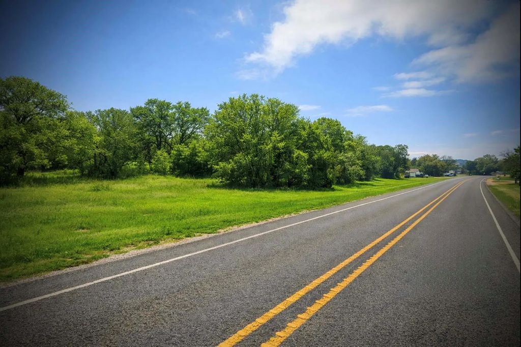 5735 Tin Top Highway, Granbury