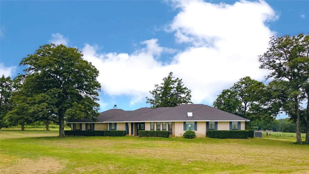 1712 Cr 4240, Mount Pleasant
